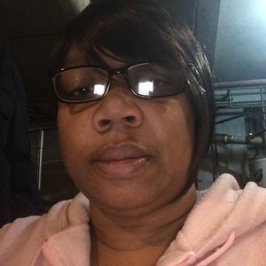 Meet your Posher, Regina